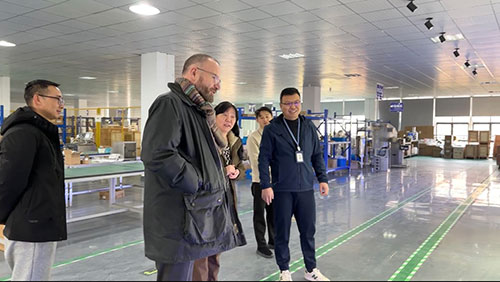 阿泰細(xì)實(shí)地考察 阿泰細(xì)實(shí)地考察